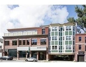 Building Photo - 81 Boylston St