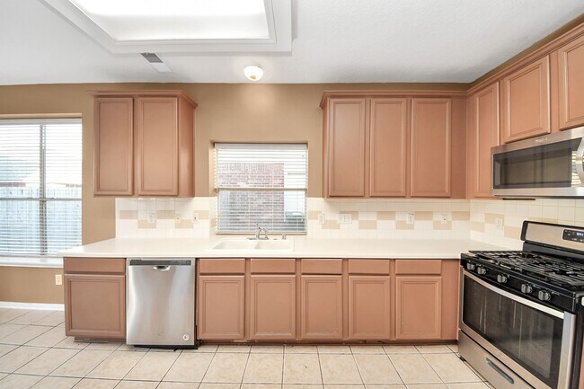 Foto del edificio - 4703 Zachary Ln
