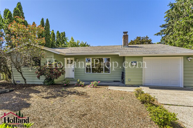 Foto del edificio - Cozy 3-Bedroom Home with Spacious Backyard...