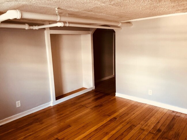 Foto del edificio - 2439 W Gunnison St