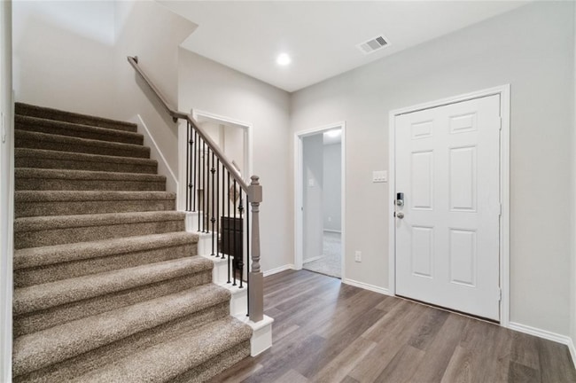 Foto del edificio - 2274 Strong Horse Dr