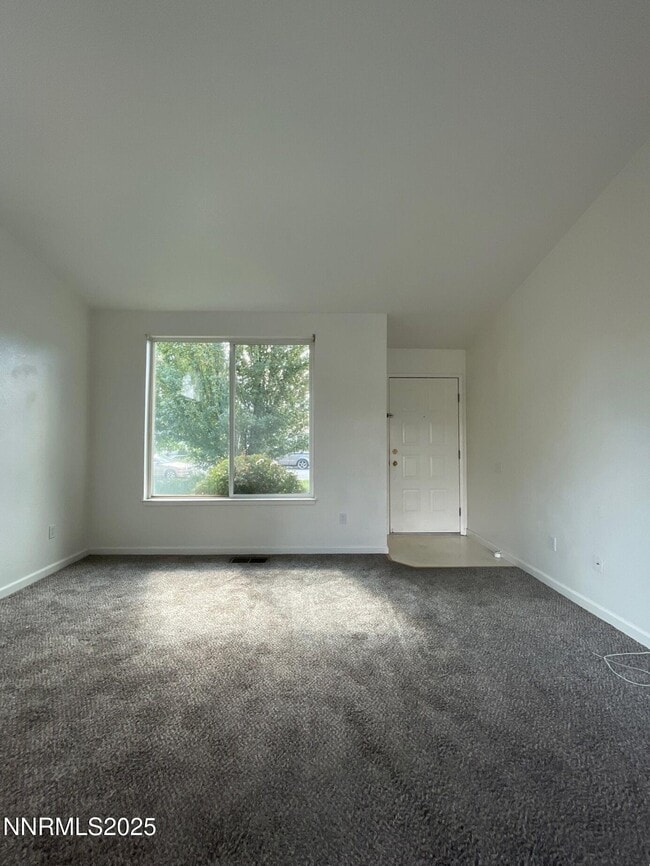 Foto del edificio - 8121 Big River Dr