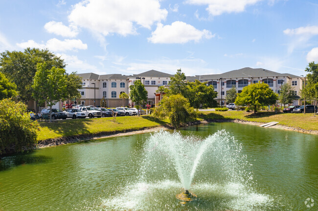 3132 21st Ln W Bradenton, FL - Water's Edge of Bradenton 55+