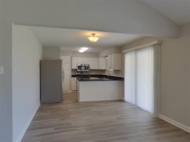 Building Photo - 217 Grand Meadow Dr