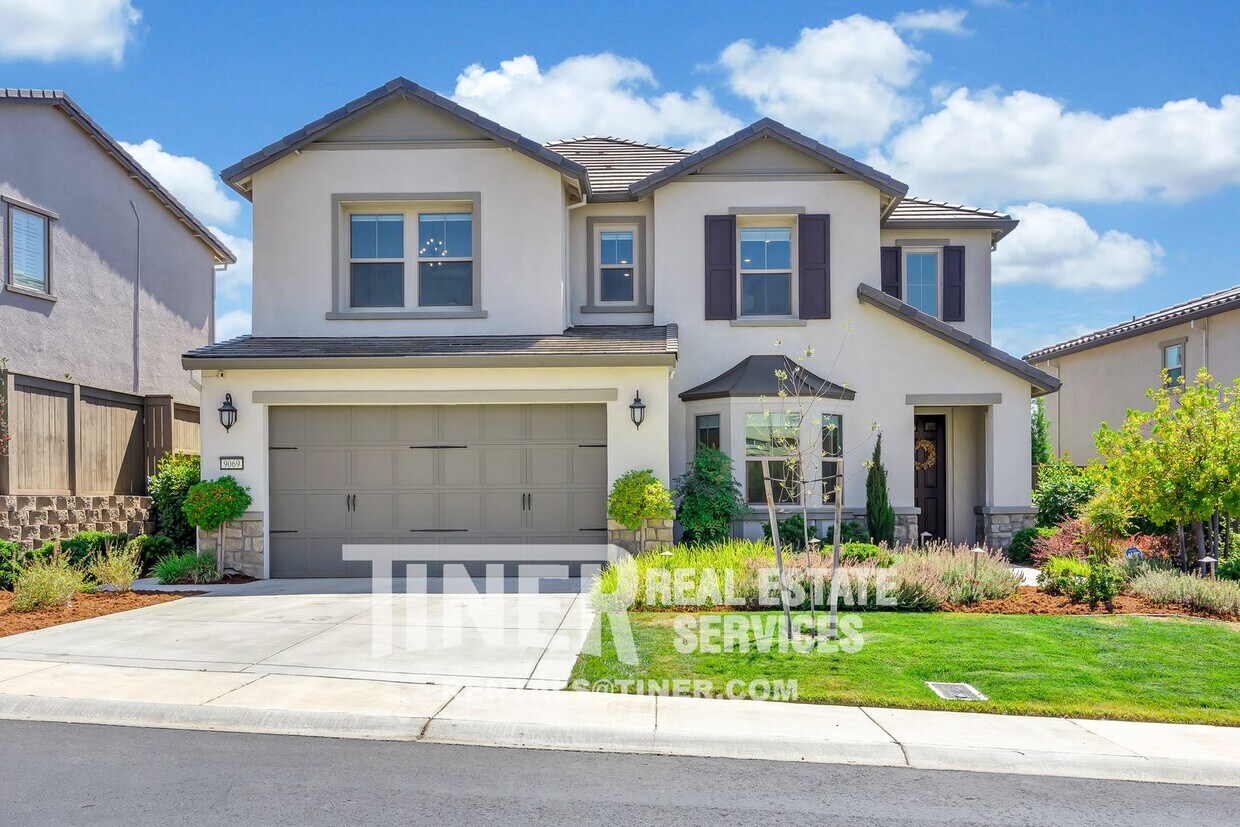 Primary Photo - Beautiful El Dorado Hills Home