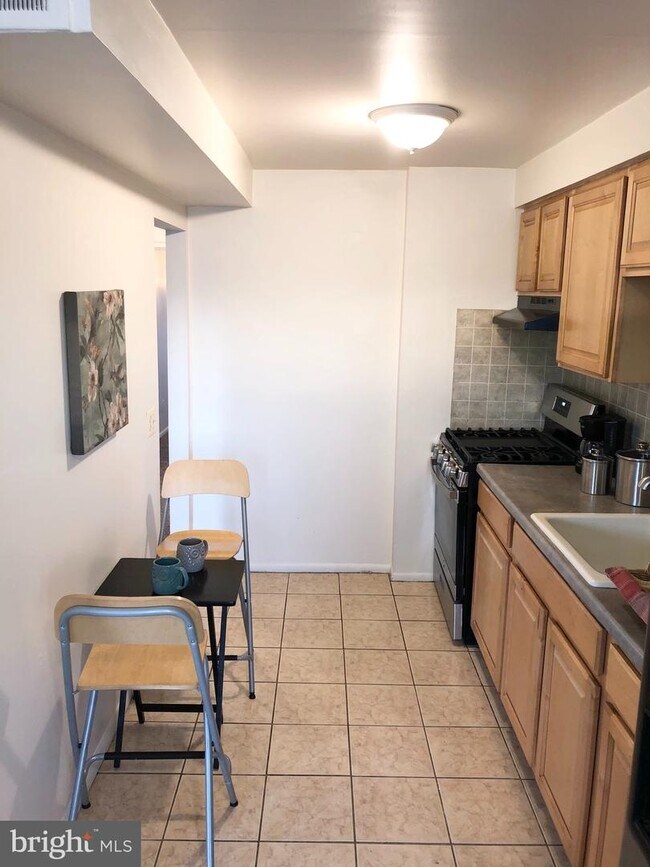 Building Photo - 3408 Ashfield Ln