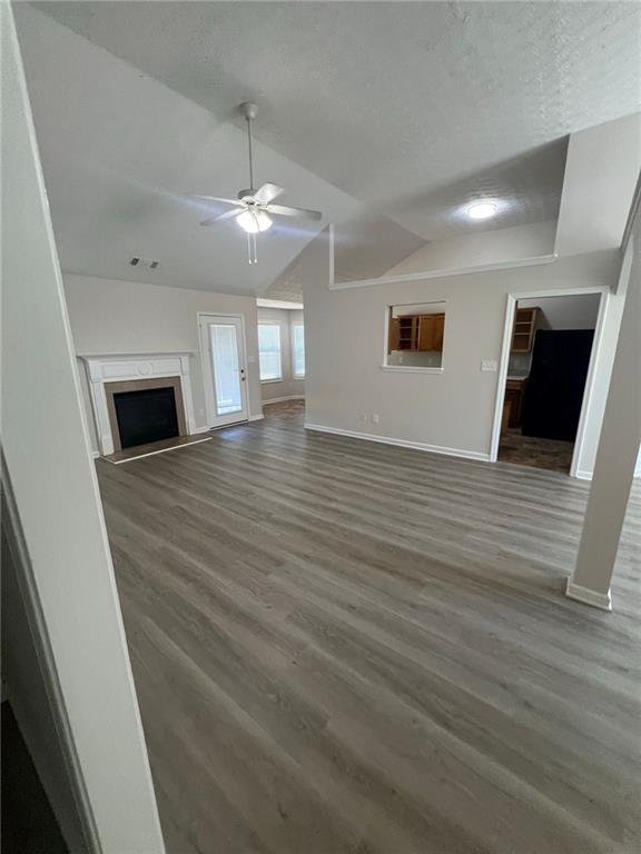 Foto del edificio - 1581 Cordillo Ct