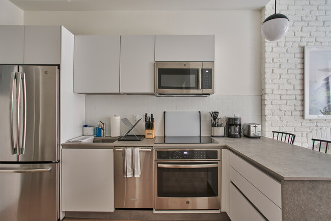 Foto del edificio - The Ecoliving House at 424 W 47th St