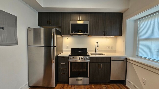 Interior Photo - Hanscom Apartments
