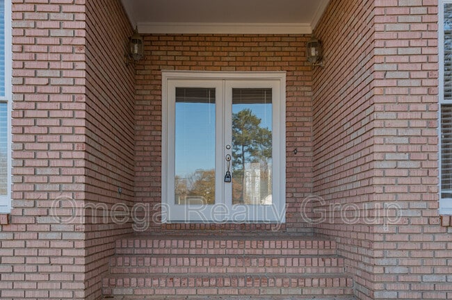 Building Photo - 6049 Shannon Brook Ln