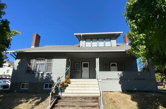 Building Photo - 813 NW Monroe Ave