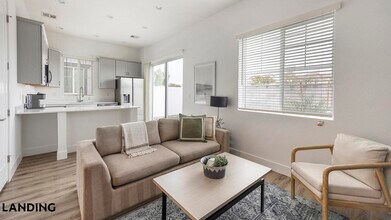 Building Photo - 8200 W Encanto Blvd