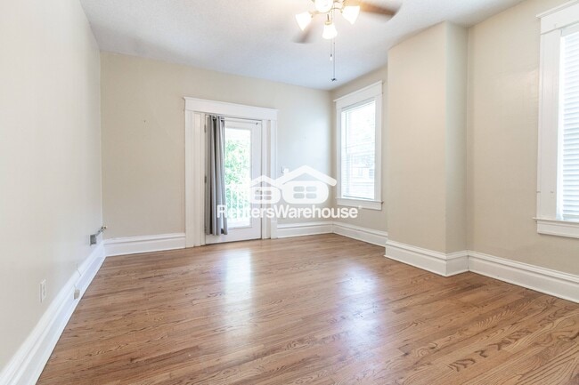 Building Photo - 3226 Campbell St