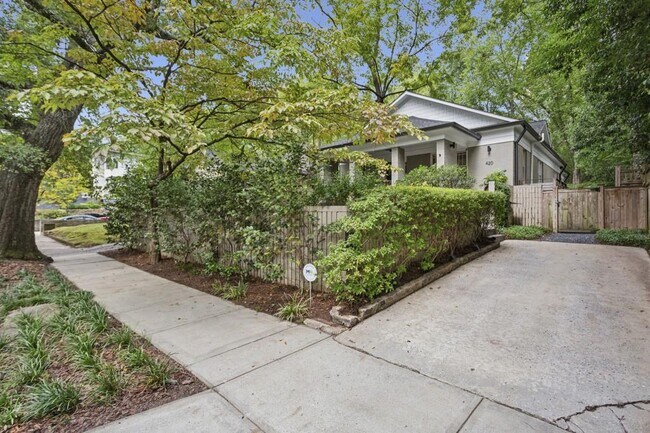 Foto del edificio - 420 7th St NE