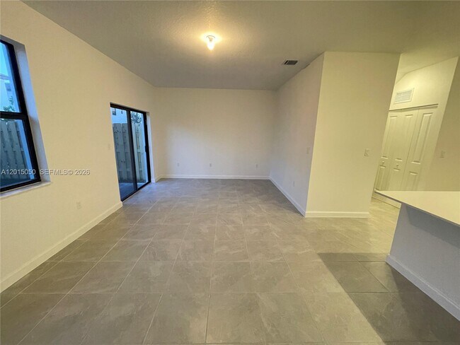 Foto del edificio - 23047 SW 131st Ave