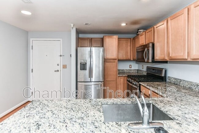 Building Photo - 350 G St SW