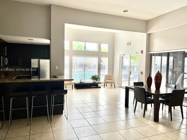 Foto del edificio - 15067 SW 103rd Terrace