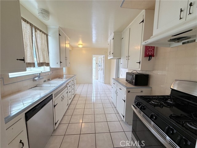 Building Photo - 952 Balboa Dr