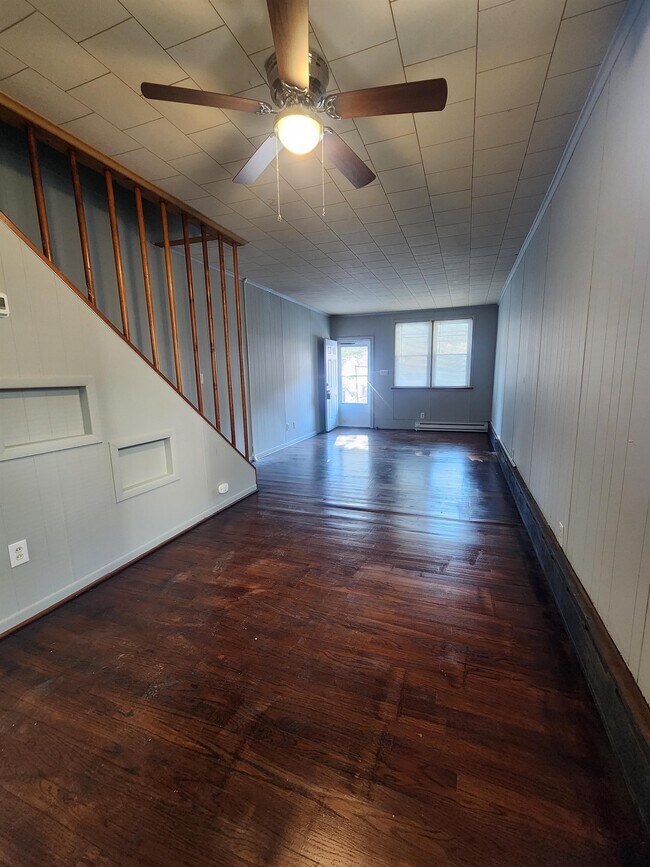 Building Photo - 333 Rolling Mill Ave
