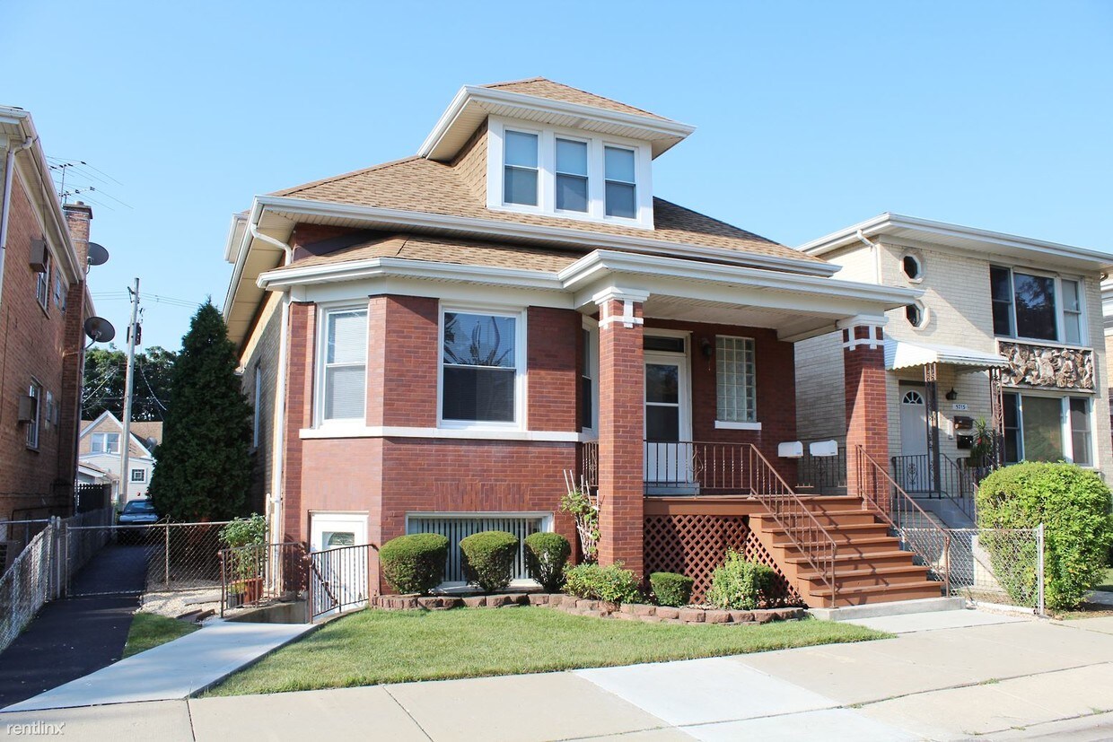 Primary Photo - 5711 W Higgins Ave