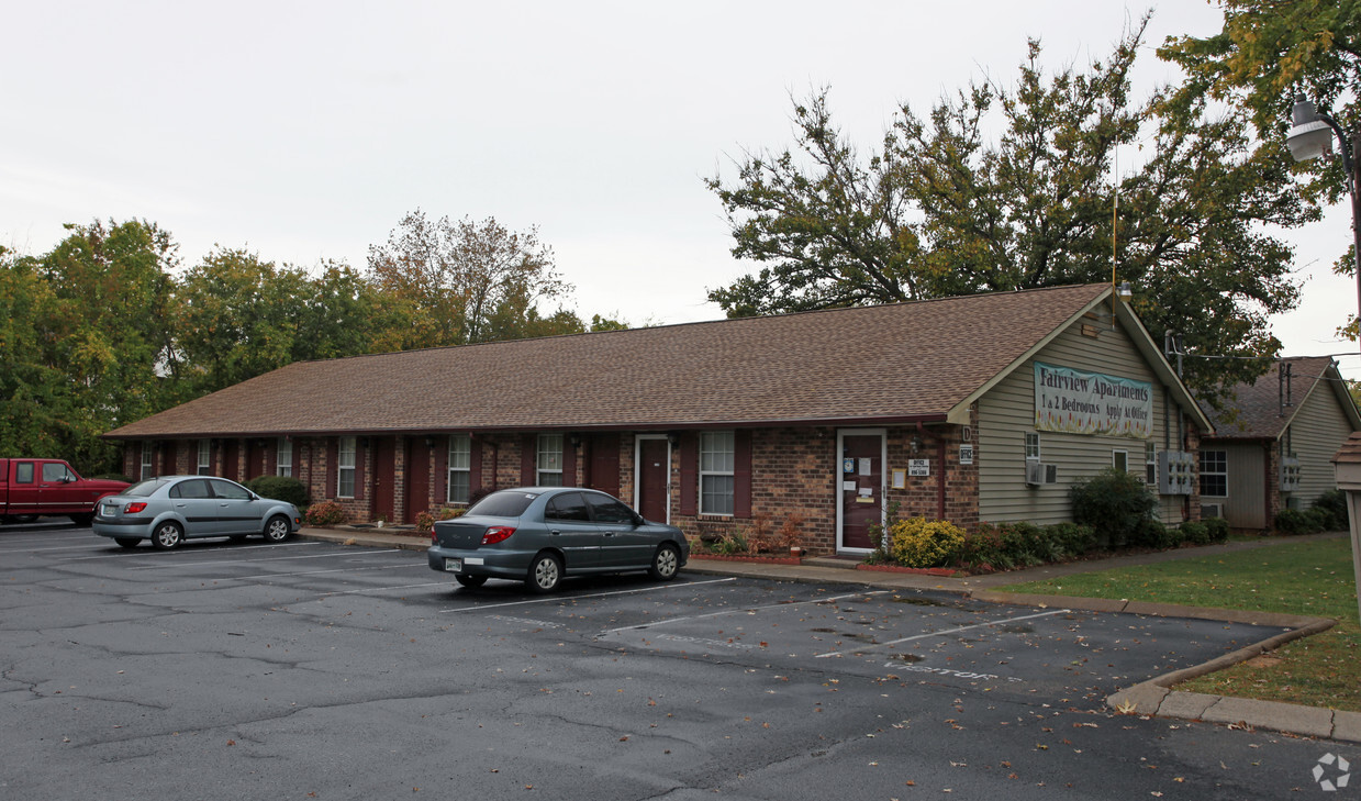 Primary Photo - Fairview Apartments