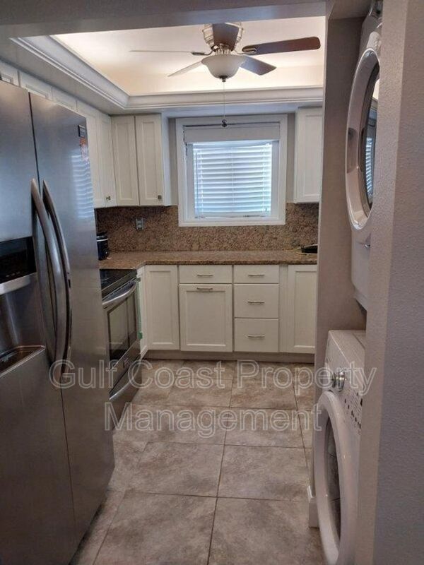 Building Photo - 3919 San Rocco Dr