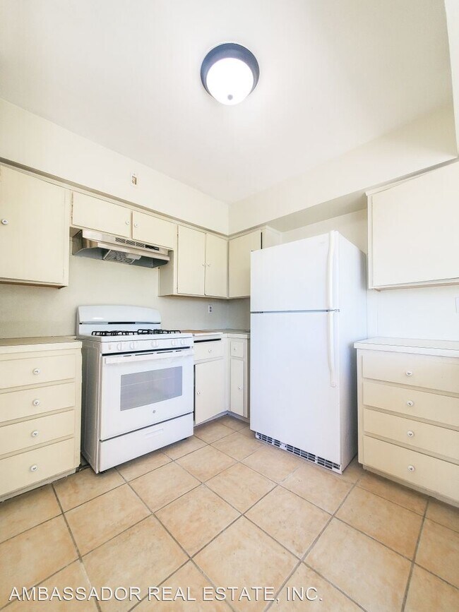 Building Photo - 2 br, 1 bath House - 616 Truly Terrace