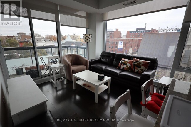 Photo du bâtiment - 238 Besserer St