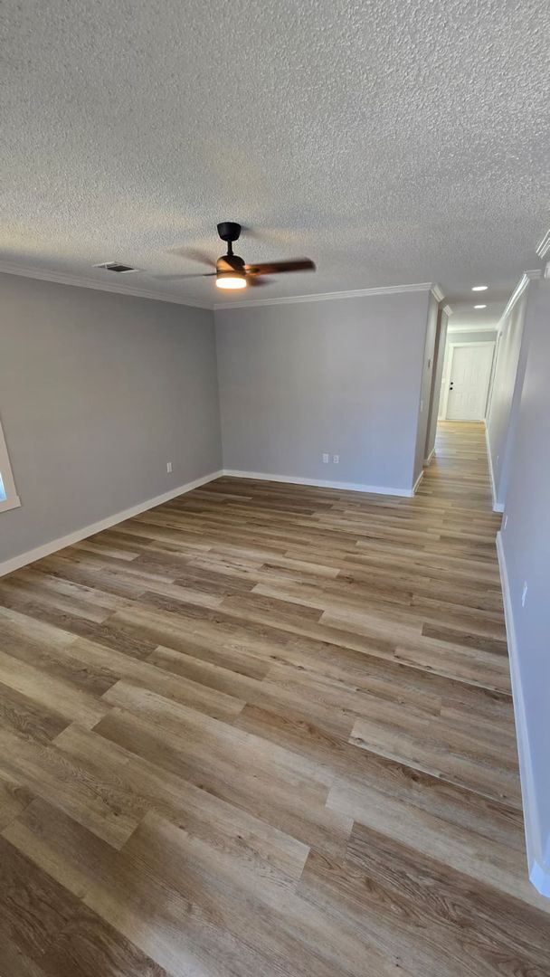 Foto del edificio - Updated South St. Petersburg Home – Comfortable Living in a Convenient Location! 4bed|2bath