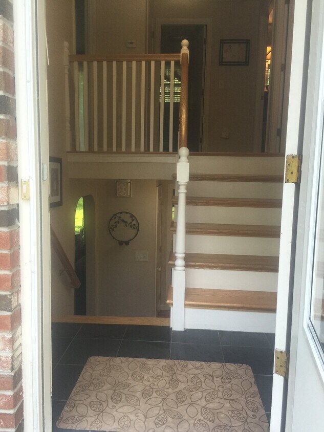 Foto principal - 49 Neck Hill Rd