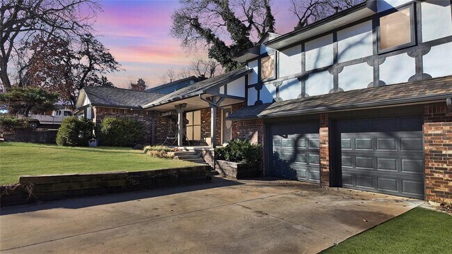 Building Photo - 225 Tunbridge Rd