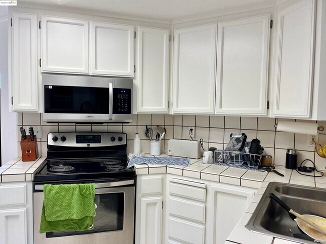 Foto del edificio - 600 Chandon Ct