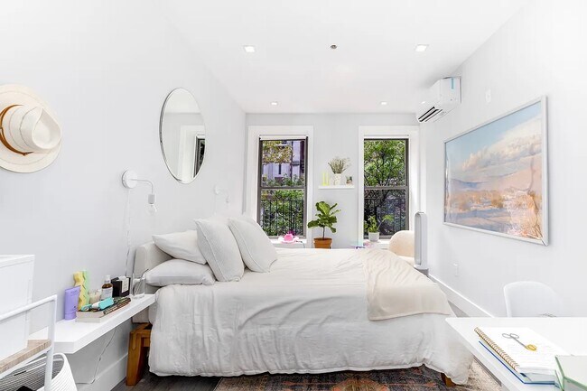 Foto del edificio - 237 E 31st St