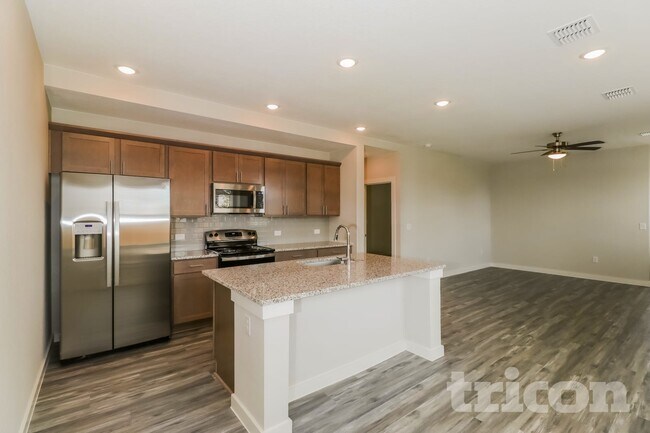 Building Photo - 625 Raglands Rd