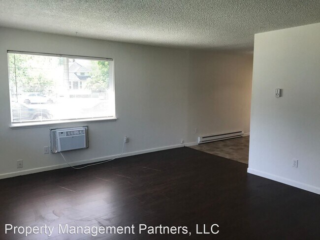 Building Photo - 2 br, 1 bath Apartment - 1003 E Jackson Ave
