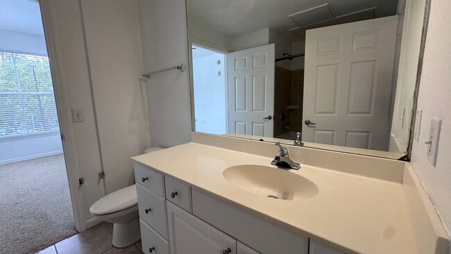 Building Photo - 3 Bedroom/ 2 Bath Condo for rent in Desira...