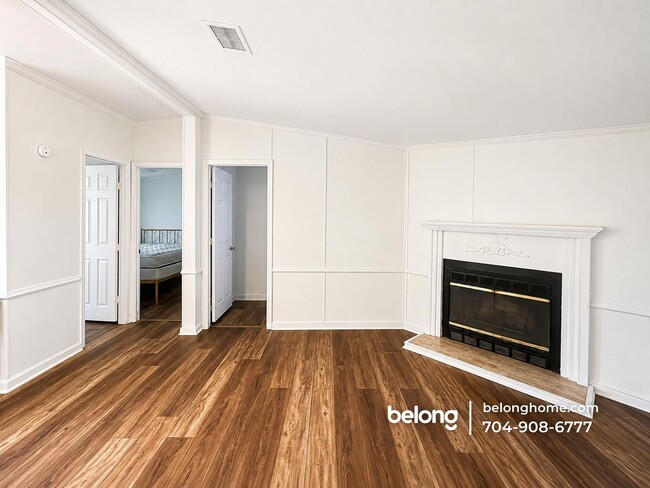 Building Photo - 4866 Emma Love Ln