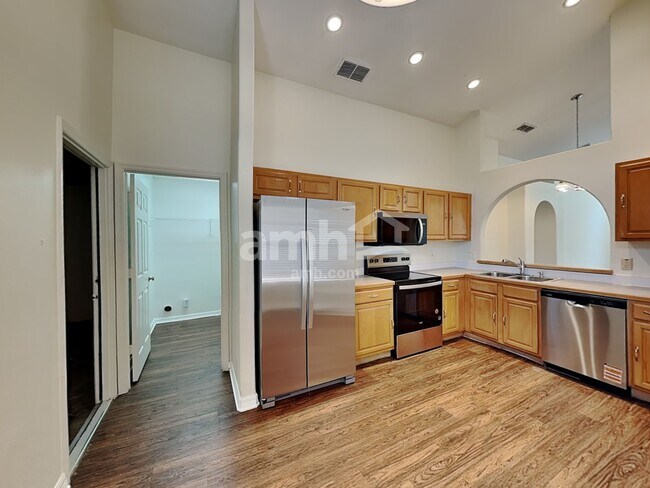 Foto del edificio - 4662 Prairie Point Blvd
