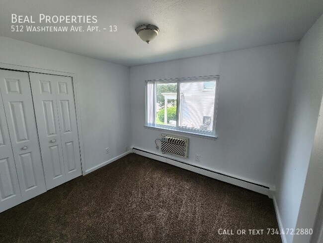 Foto del edificio - 512 Washtenaw Ave