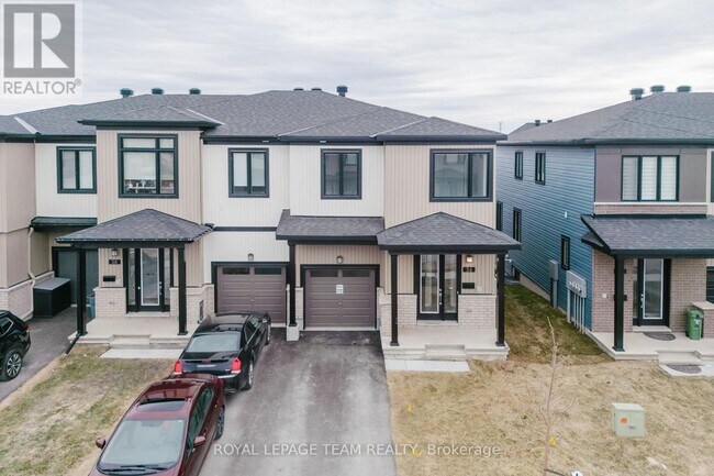 Building Photo - 56 Chemin de Jargeau Rd