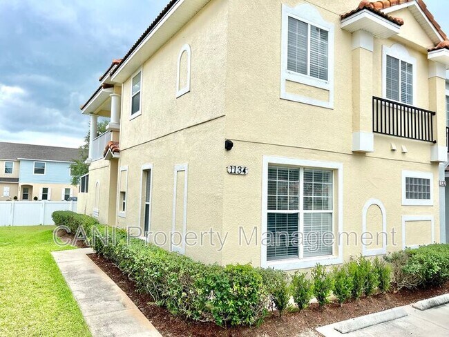 Building Photo - 1134 S Beach Cir