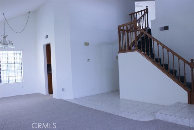 Foto del edificio - 26171 Camelot Ave