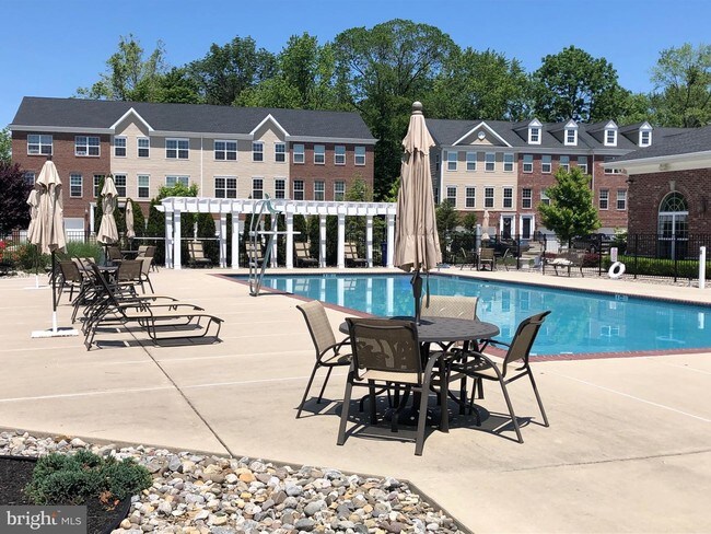 Foto del edificio - 61 Creekside Way