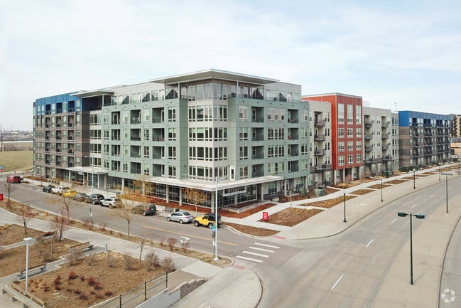 Primary Photo - MAA River North