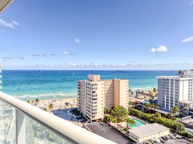 Foto del edificio - 3101 Bayshore Dr