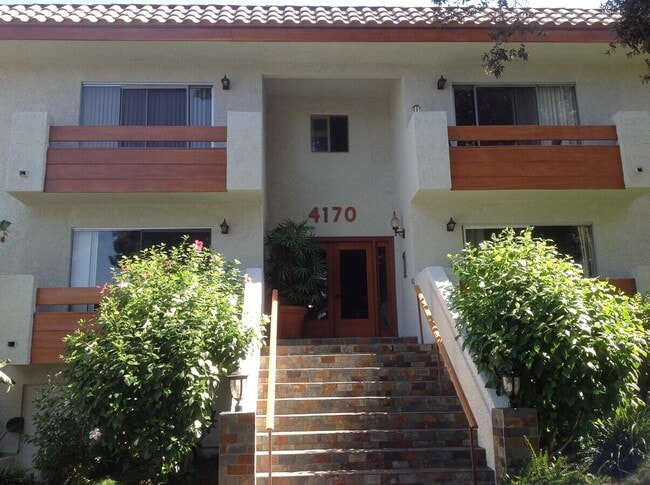 Building Photo - 4170 Tujunga Ave