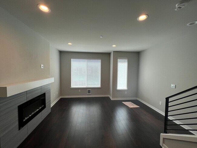 Foto del edificio - 14913 48th Ave W