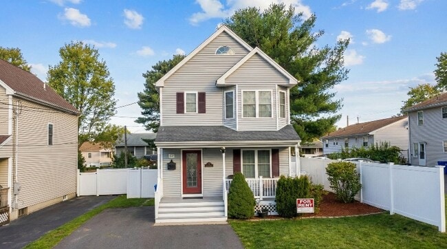 Building Photo - 27 Bishop St