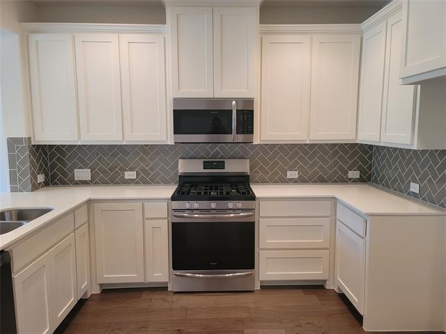 Foto del edificio - 2504 Jameson Ln