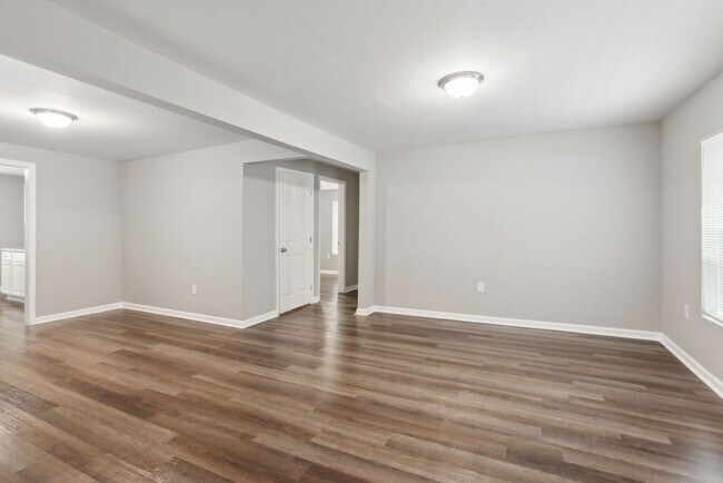 Foto del edificio - 3BR/2BA Downtown House Walking Distance to Forsyth Park and Daffin Park